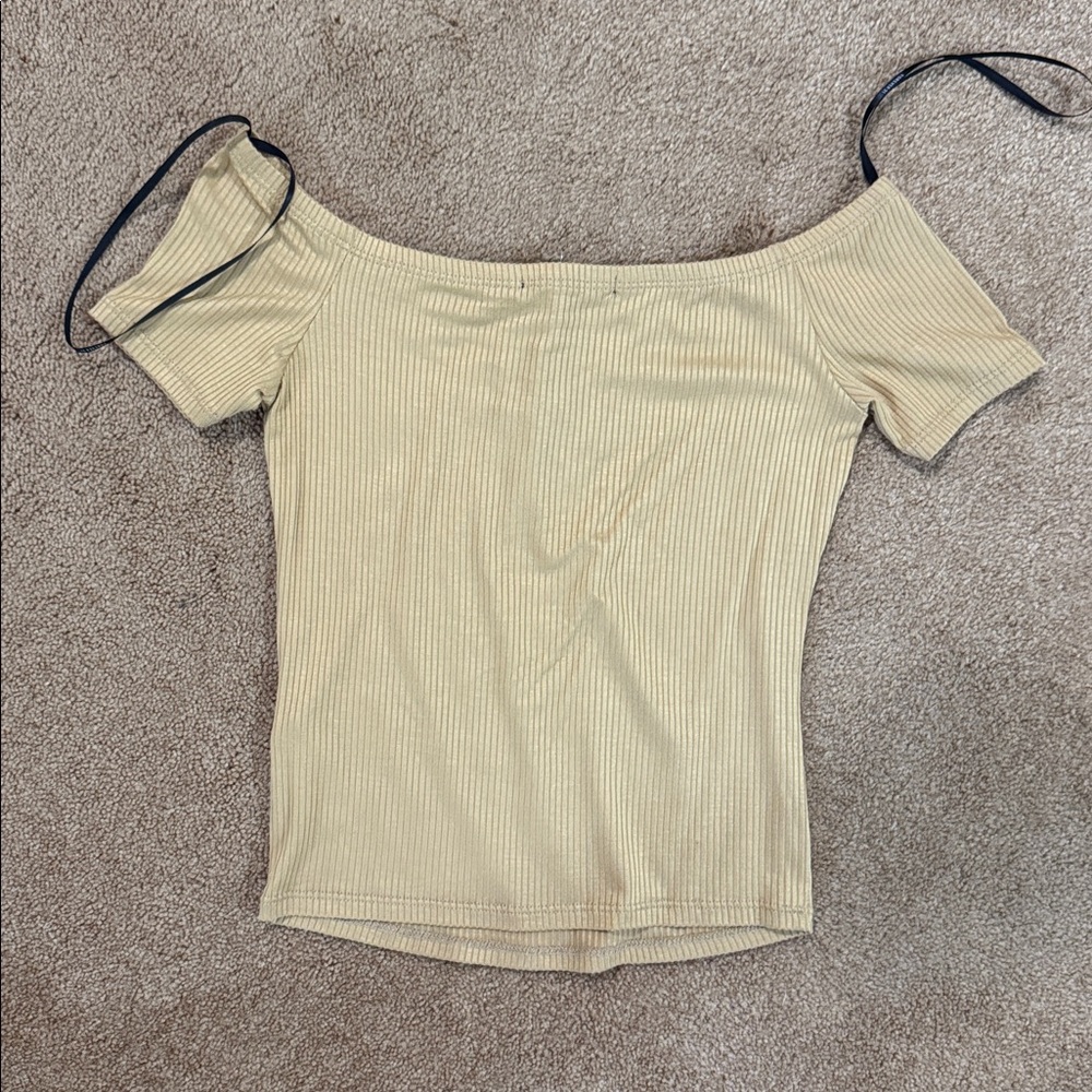 Forever 21 Mustard Ribbed Lace-Up Top - Picture 3 of 3